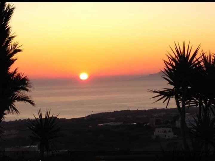 Pansion Zaharoula Hotel Fira  Luaran gambar