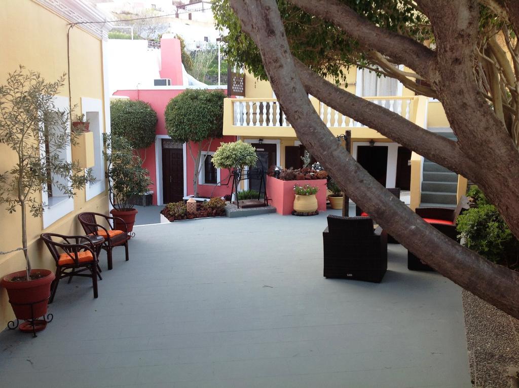 Pansion Zaharoula Hotel Fira  Luaran gambar