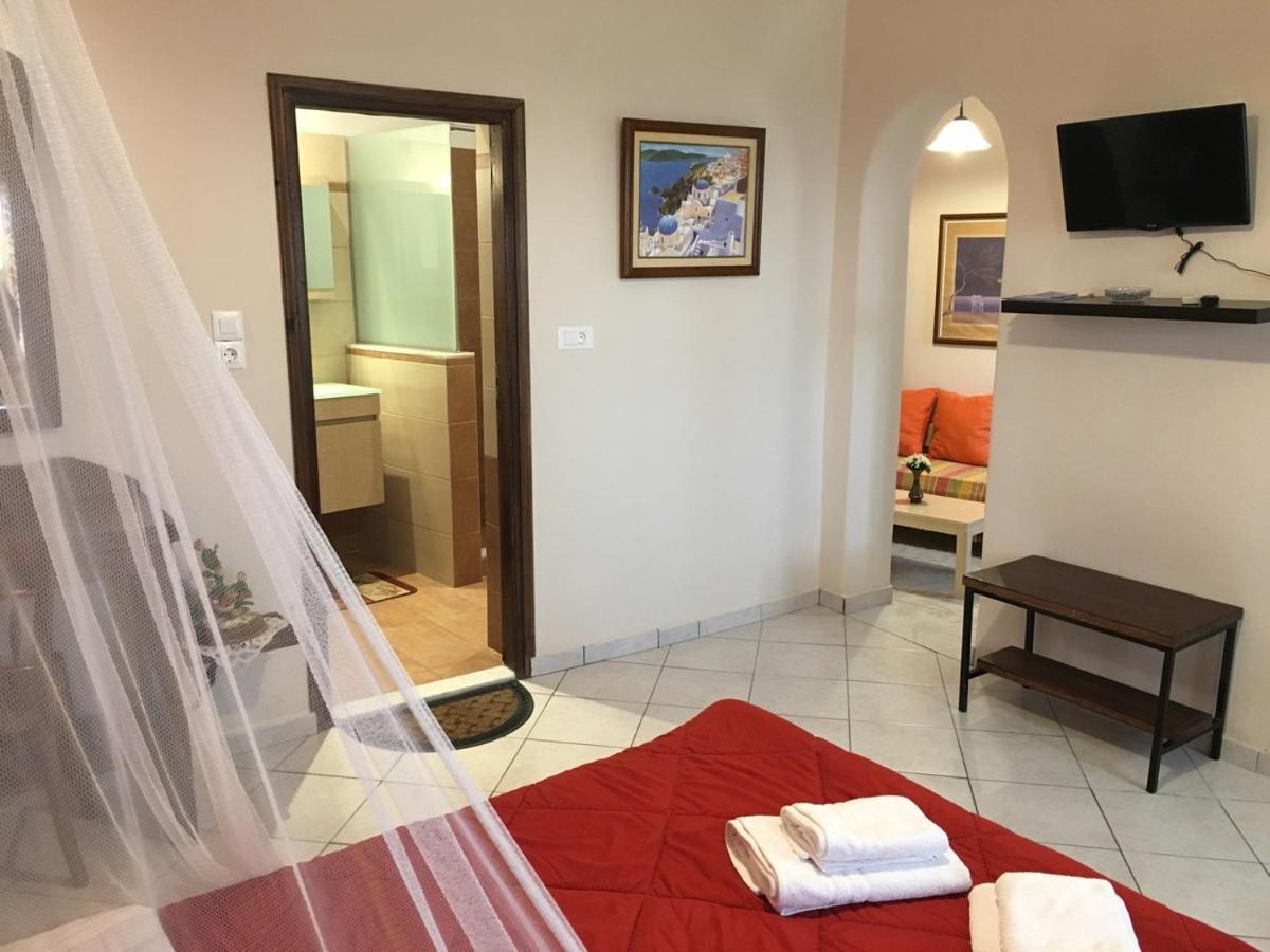 Pansion Zaharoula Hotel Fira  Luaran gambar